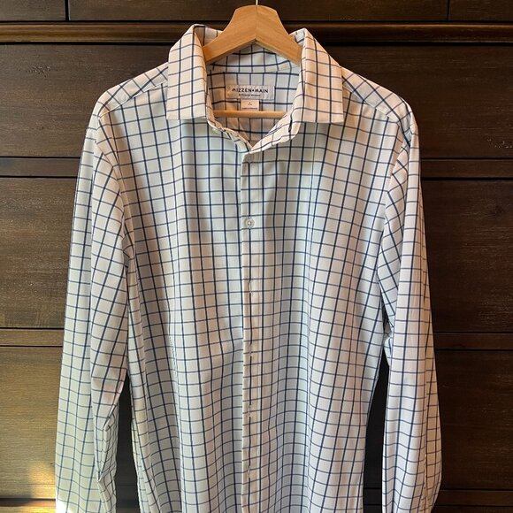 Mizzen + Main - Picture 1 of 1